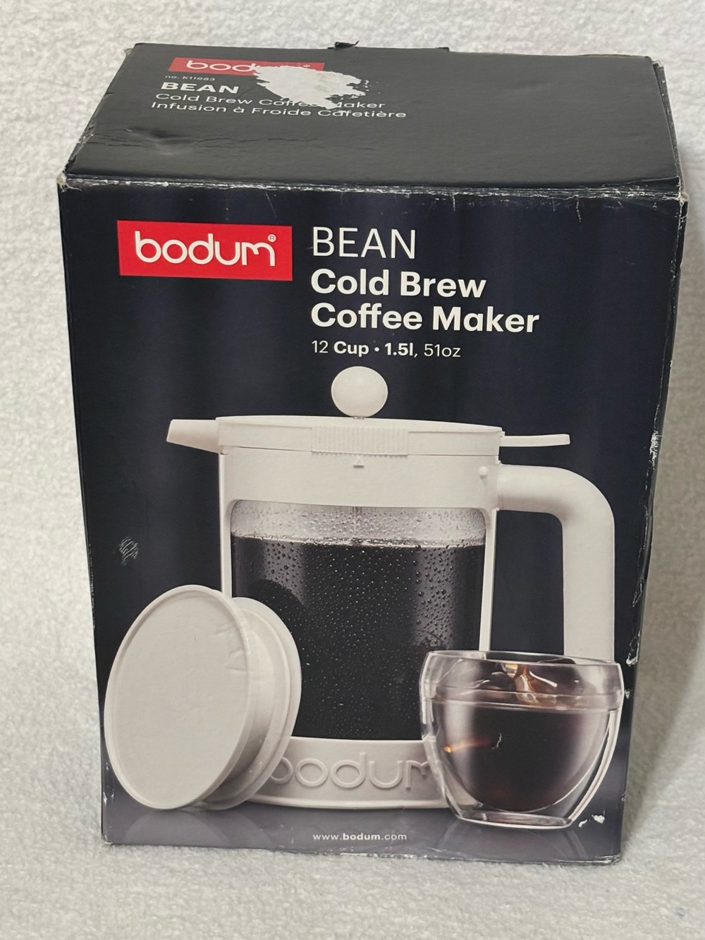 Bodum White Cold Brew Coffee Maker Box with Illustrations